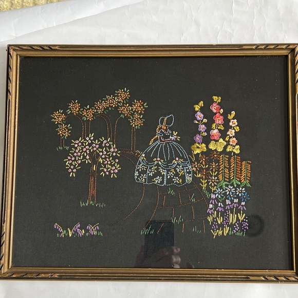 Handmade Embroidered Southern Belle Garden Flowers Framed Art on Black Vintage - Picture 4 of 6